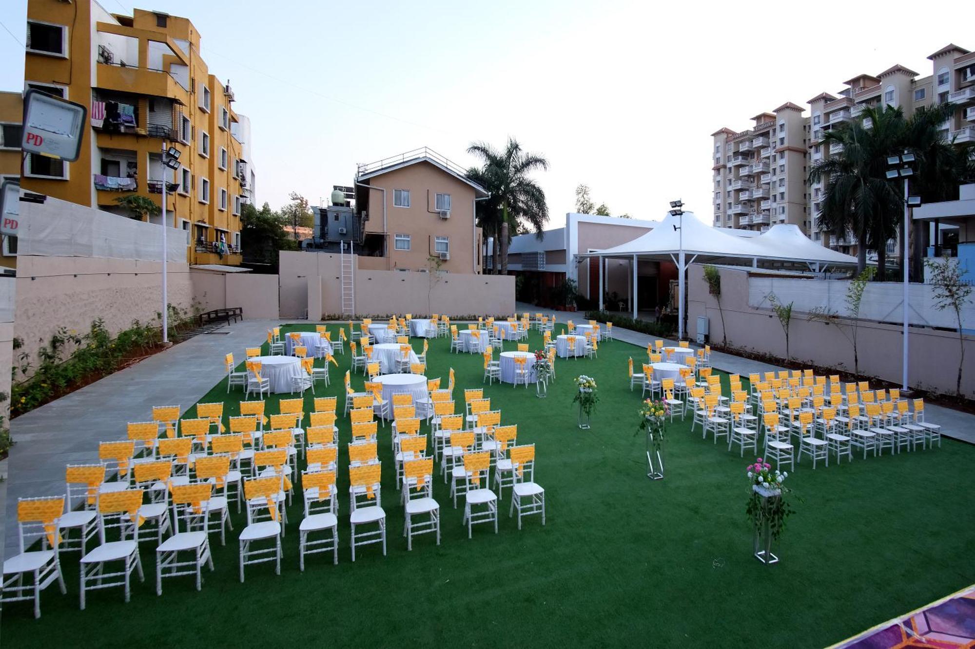Hotel Haldi Nashik Ngoại thất bức ảnh
