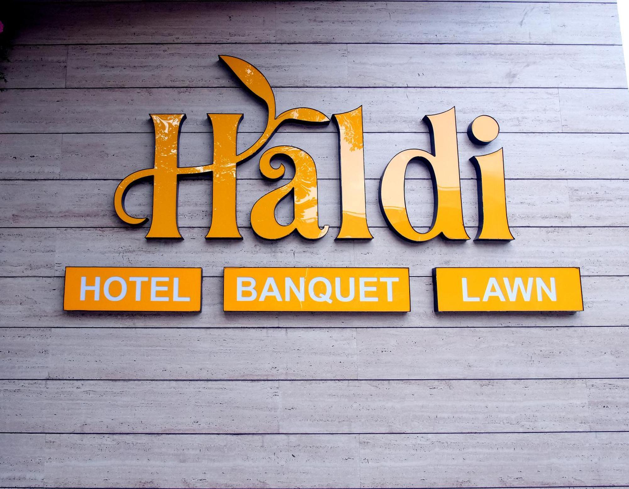 Hotel Haldi Nashik Ngoại thất bức ảnh